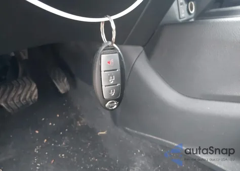 2016 Nissan Rogue Sv z USA, uszkodzony, nr VIN KNMAT2MT6GP638086